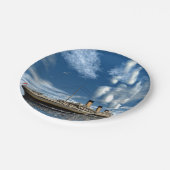 巨大な船- 3Dは描写します ペーパープレート (アングル)