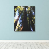 巨大な赤森 キャンバスプリント (インサイチュ (ウッドフロア))