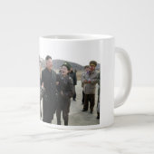 巨大な金正恩ファンクラブ北朝鮮コーヒーマグ ジャンボコーヒーマグカップ (正面右)