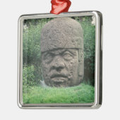 巨大な頭部 メタルオーナメント (左)