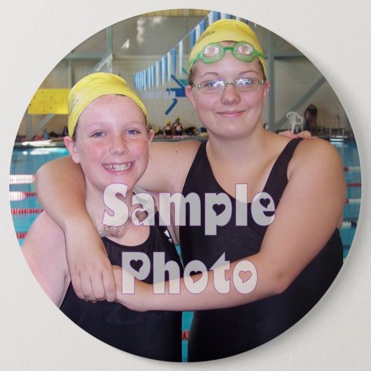 巨大な6インチの写真ピン 缶バッジ (正面)