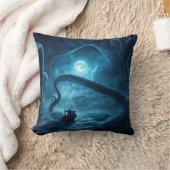 巨大航海のタコとボートの不思議 クッション (ブランケット)