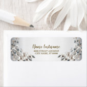 差出人住所水彩ホワイトフラワーゴールデン ラベル (インサイチュ)