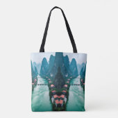 巻き続ける水 – すべてのステップで息をのむような自然 トートバッグ (裏面)