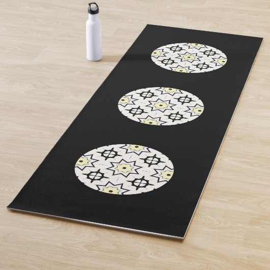巻三十一万華鏡のように千変万化するパターン ヨガマット (インサイチュ)
