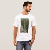 巻上げの道、城、頂上の空中写真 Tシャツ (正面フル)
