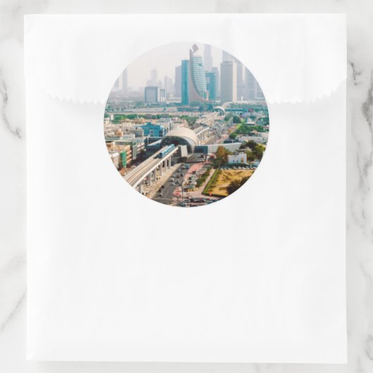 市営地下鉄線と超高層ビルの表示 ラウンドシール (バッグ)