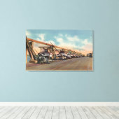 市営桟橋の魚釣りボートのビュー キャンバスプリント (インサイチュ (ウッドフロア))