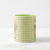 市場から届いたばかりのウェディングシャワーのギフト ツートーンマグカップ (中央)