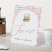 市場から届いたばかりのピンクのギンガムの景品サイン 台座サイン (インサイチュ)