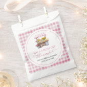 市場から届いたばかりのブライダルシャワーパーティー フェイバーバッグ (クリップ留めされた状態)