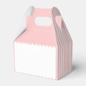 市場から届いたばかりのブライダルシャワー フェイバーボックス (裏面サイド)