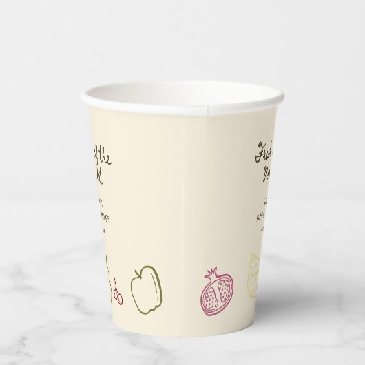 市場から届いたばかりのブライダルシャワー 紙コップ (右)