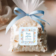 市場から届いたばかりのブルー ブライダル シャワー