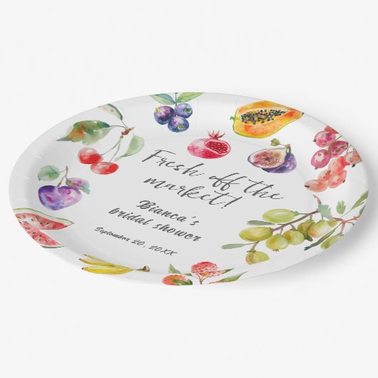 市場から届いたフレッシュなフルーツのウェディングシャワーのご案内 ペーパープレート (アングル)