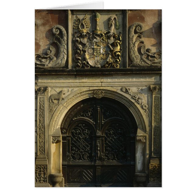 市役所の入口 (正面)