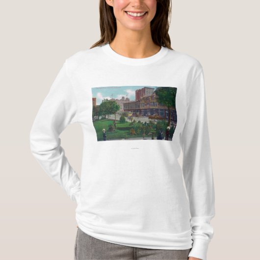 市役所ParkOakland、カリフォルニアの眺め Tシャツ (正面)