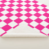 市松模様にスクエアホットピンクホワイト シェルパブランケット (3/4)