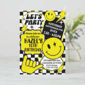 市松模様にスマイル顔誕生日パーティー招待 招待状 (スタンド正面)