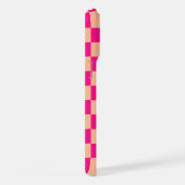 市松模様にス桃ホットピンクのレトロモノグラム iPhoneケース (右側面)