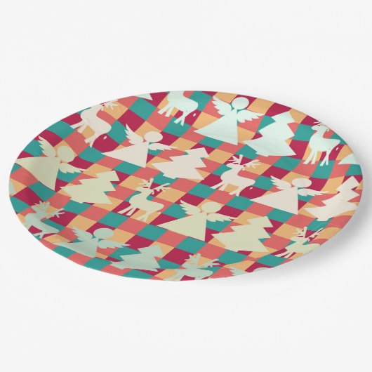 市松模様に天使やトナカイや木の模様 ペーパープレート (アングル)