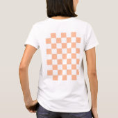 市松模様に正方形ピーチと白の幾何学的レトロ Tシャツ (裏面)