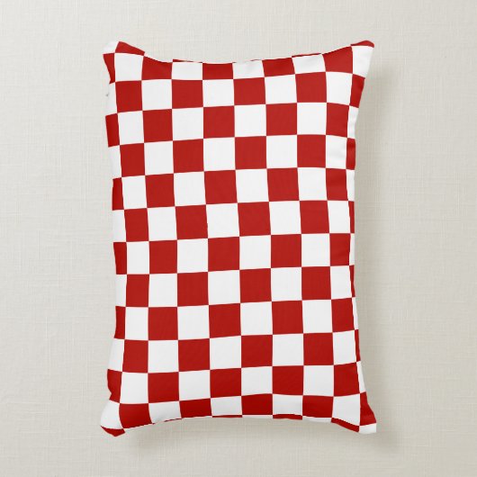 市松模様に赤白幾何レトロ アクセントクッション (正面(垂直))