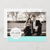 市松模様に+ドットカスタム – 日付の保存 – ティール（緑がかった色） 案内ポストカード (正面/裏面)