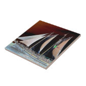 帆の下のボート タイル (側面)