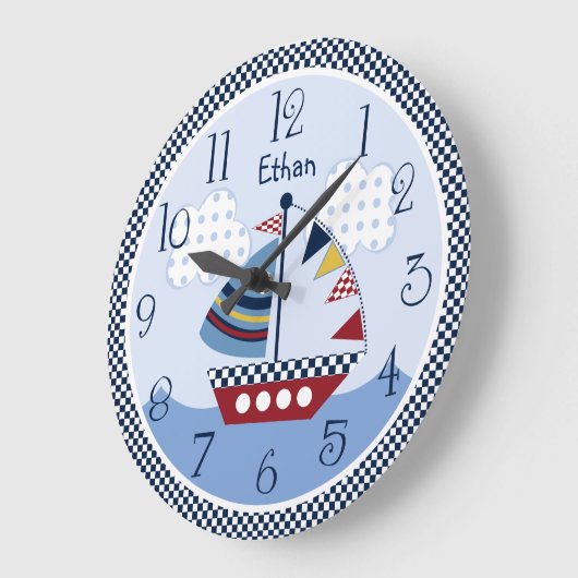 「帆パーソナライズされた遠くに船ベビー時計 ラージ壁時計 (傾斜)