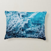 帆船に波を乗せて急な海。劇的で写真 アクセントクッション (裏面)