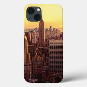 帝国国家が付いているニューヨークのスカイライン都市 iPhone 13ケース