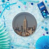 帝国国家Builが付いているニューヨークシティのスカイラインの写真 ペーパープレート (パーティー)