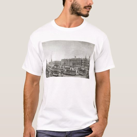 帝国宮殿の前のパレード Tシャツ (正面)