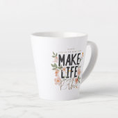 常に明るい側面を見る カフェラテマグ (右アングル)