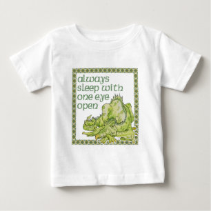 常に片目を開けて眠る ベビーTシャツ