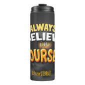 常に自信じ分のモチベーションで タンブラー (正面)