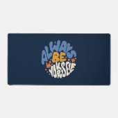 常に自分でいようやる気を起こさせる- デスクマット (正面)