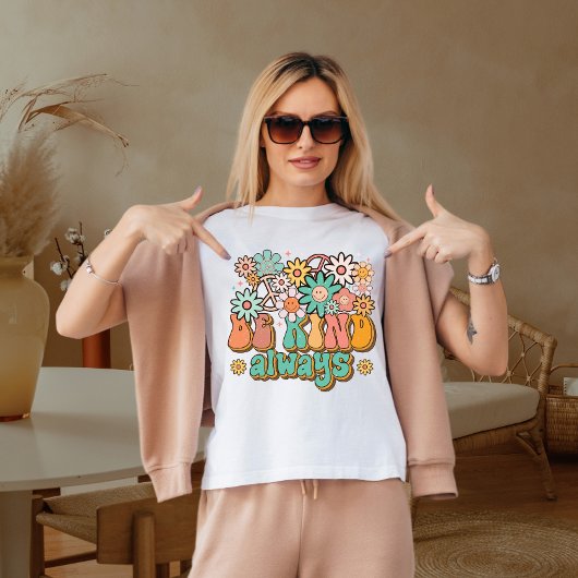 常に親切に Tシャツ