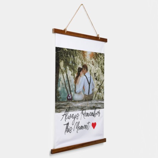 常パーソナライズされたにこの瞬間を覚えている 吊り下げ型タペストリー (傾斜あり)