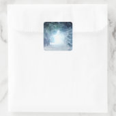 常緑樹にオオカミを使った冬の雪 スクエアシール (バッグ)