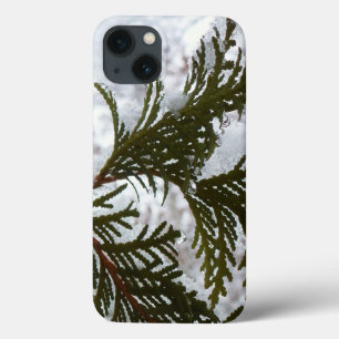 常緑樹の枝の上の雪 iPhone 13ケース