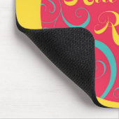 常読に |明るいピンクの青い黄色と渦巻き マウスパッド (コーナー)