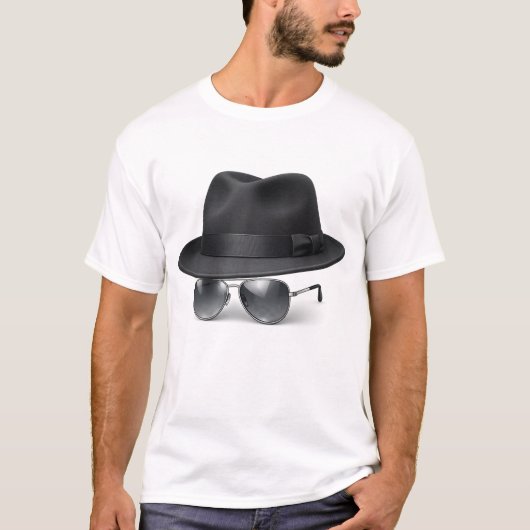 帽子とサングラス Tシャツ (正面)