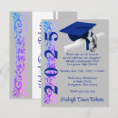 帽子と卒業証書、ロイヤルブルーとパープルの色合い 卒業式 招待状 (正面/裏面)