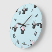 帽子に入ったバニーと青い魔法 ラージ壁時計 (傾斜)