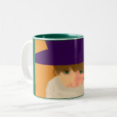 帽子のマグを持つ女の子 ツートーンマグカップ (正面左)