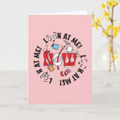 帽子の中の猫 | 私を見て!私を見て! カード (黄色い花)