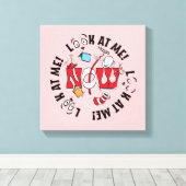 帽子の中の猫 | 私を見て！私を見て！ キャンバスプリント (インサイチュ (ウッドフロア))