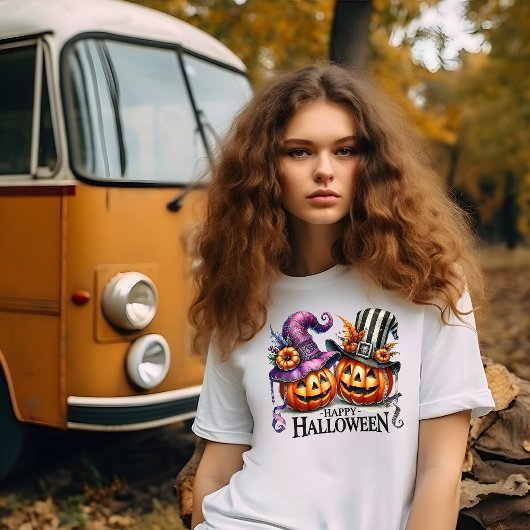 帽子をかぶった幸せなカボチャ Tシャツ
